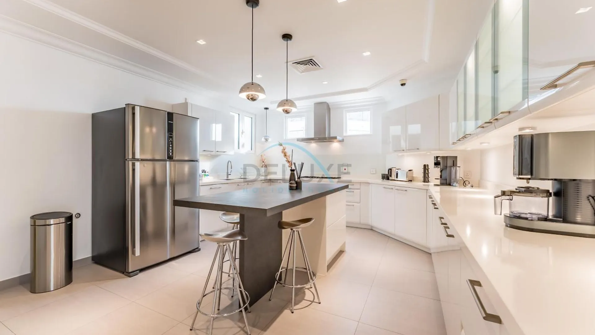 Beachfront 3Br Villa With Private Gym, Pool, Jacuzzi & Workspace, Palm Villa, Palm Jumeirah By Deluxe Holiday Homes Dubai 0*,  United Arab Emirates