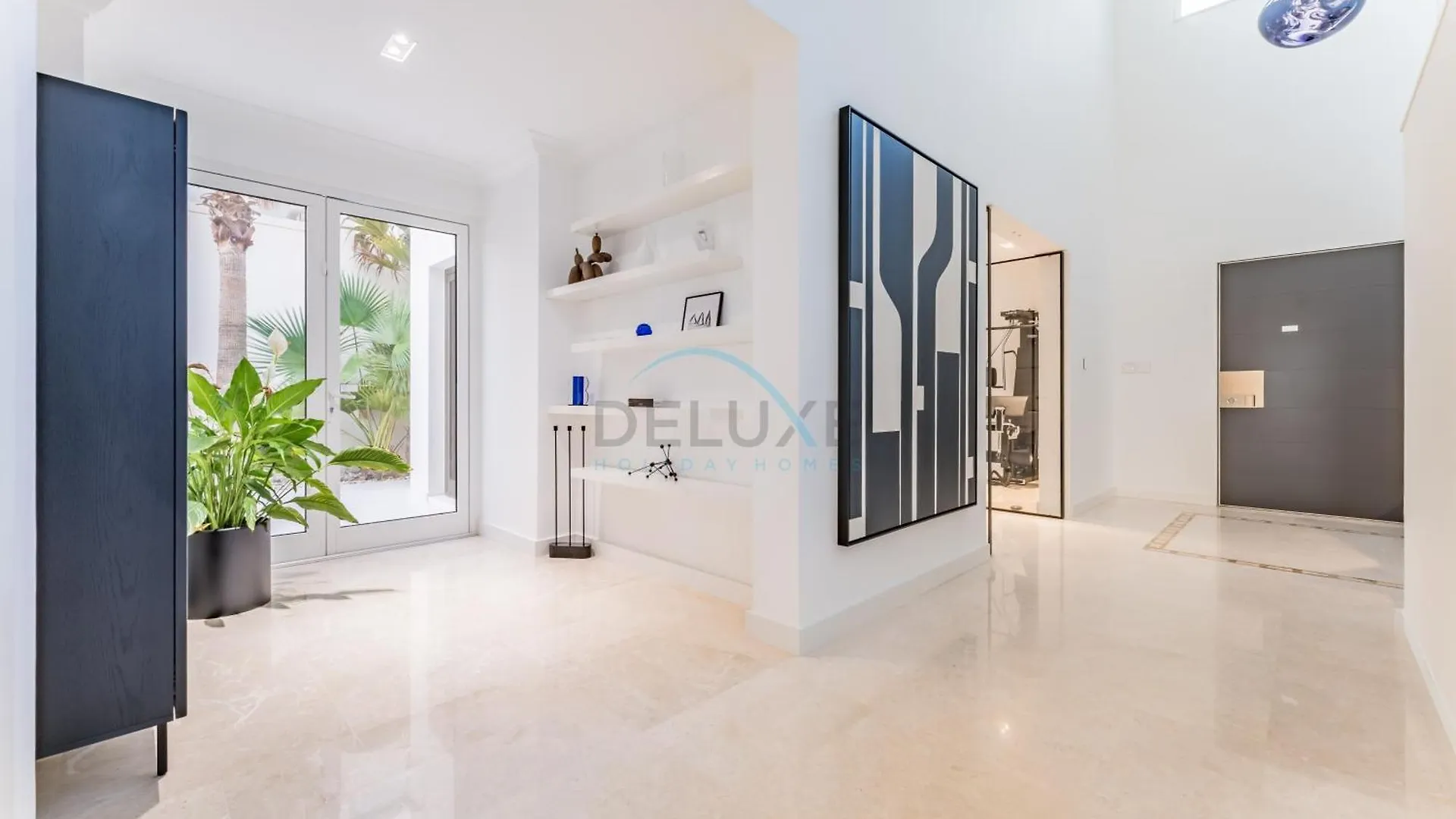 Beachfront 3Br Villa With Private Gym, Pool, Jacuzzi & Workspace, Palm Villa, Palm Jumeirah By Deluxe Holiday Homes Dubai